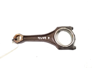 AUDI A7 (2010–2018) Connecting rod 06E198401J - 2