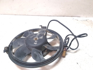 Volkswagen Passat B5 (1997–2005) Kondicioniera dzesēšanas ventilators 849354V - 4