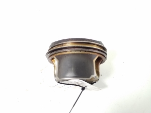 AUDI A7 (2010–2018) Kolb ja selle osad 06E107066EE - 4