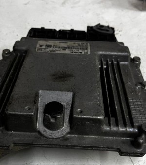 Citroen C-Crosser (2007–2013) Motorsteuergerät 9663757980 - 2