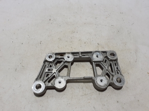 Support de fixation moteur - LJ986A999A0