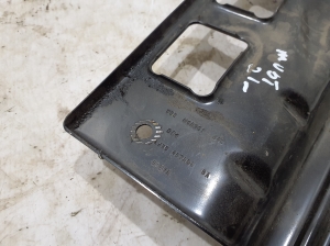 Ford Mustang Mach-E Mach-E (2020–2026) Muu osa kapoti all LJ8B457A06BA - 2