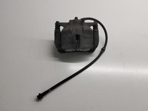 Bremssattel vorne - 410114EA0A