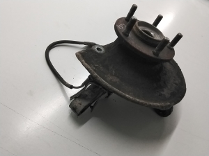 Mitsubishi ASX (2010–2026) Front wheel hub 3870A008 - 4