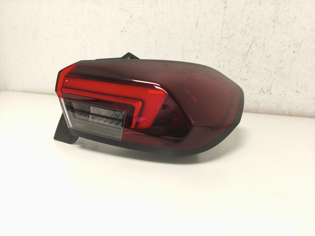 Opel Corsa F (2019–2026) Eckleuchte hinten 9829317880 Opel Corsa F (2019–2026) Eckleuchte hinten 9829317880