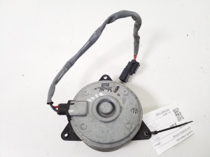   Kühlerlüftermotor  - 19030-RFW-G01 