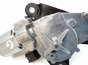 Opel Corsa F (2019–2026) Rear wiper motor 9819900080 - 3