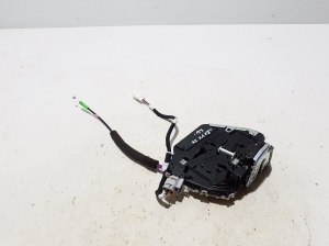 LEXUS NX H20 (2021–2026) Rear side door lock 6906078040 - 2