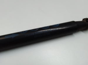 TOYOTA Yaris (2011–2020) Trunk lid strut 689600D160 - 2