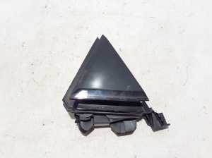   Rear side door outer window molding  - 67470800R 