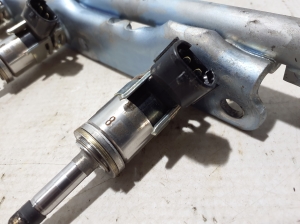 LEXUS NX H20 (2021–2026) Common Rail Kraftstoffleitung 2381425011 - 3