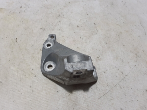 Motorhalter - 1231125120