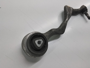 BMW 1 SERIES E88 (2007–2013) Eesmine õõtshoob 31126770850 - 2