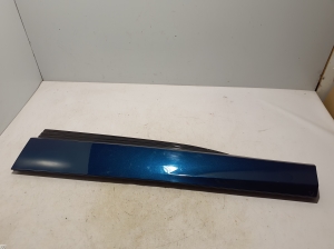 Front door molding - 4KE853960