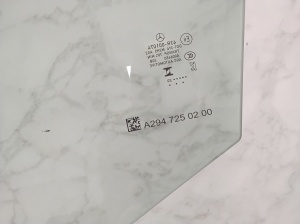 Mercedes Benz EQE X294 (2022–2026) Priekšējo durvju stikls A2947250200 - 2