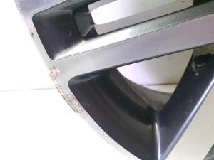 TOYOTA Hilux (2015–2020) Rim - 3