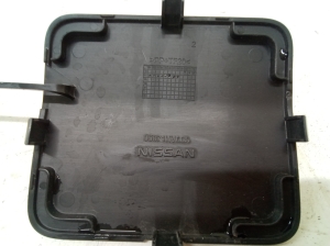 NISSAN Qashqai (2013–2021) Heckstoßstangenhakenabdeckung 85071HV00A - 2