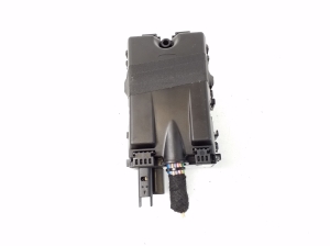 Opel Corsa F (2019–2026) Kaitsmekarp salongis 43662801 - 2