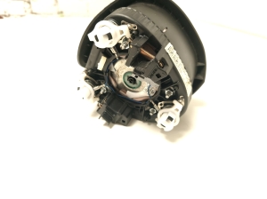 Opel Astra K (2015–2021) Stūres drošības spilvens 39042464 - 4
