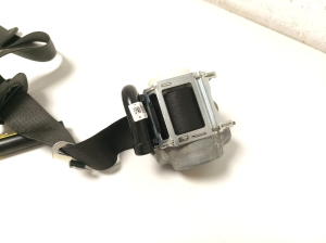 Opel Astra K (2015–2021) Eesmine turvavöö 39065887 - 4