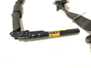 Opel Astra K (2015–2021) Front seat belt 39065888 - 4