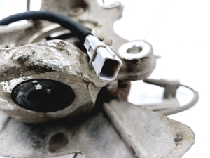 Kia Soul (2019–2026) Front wheel hub - 2