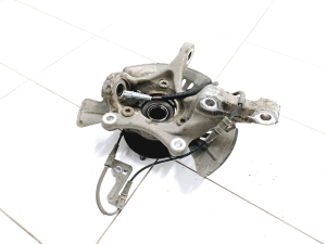 Kia Soul (2019–2026) Front wheel hub - 4