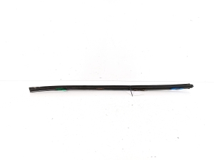 Honda CR-V (2012–2016) Windshield pillar outer molding 73163-T0A-A11 - 3