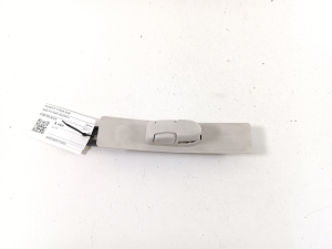   Réglage en hauteur de la ceinture de sécurité  - 81460-T0A-A01ZA 
