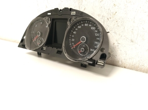 Volkswagen Passat B7 (2010–2014) Instrument cluster 3AA920970E - 6