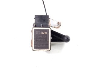 Rolls Royce Phantom VII (2003–2012) Andur tagumisel rummul 1093700 - 2