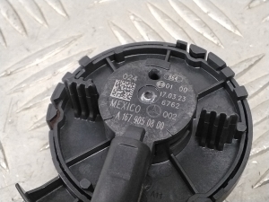 Mercedes Benz EQE X294 (2022–2026) Airbag sensor A1679050800 - 4