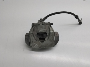 Front brake caliper - GX732B557AD