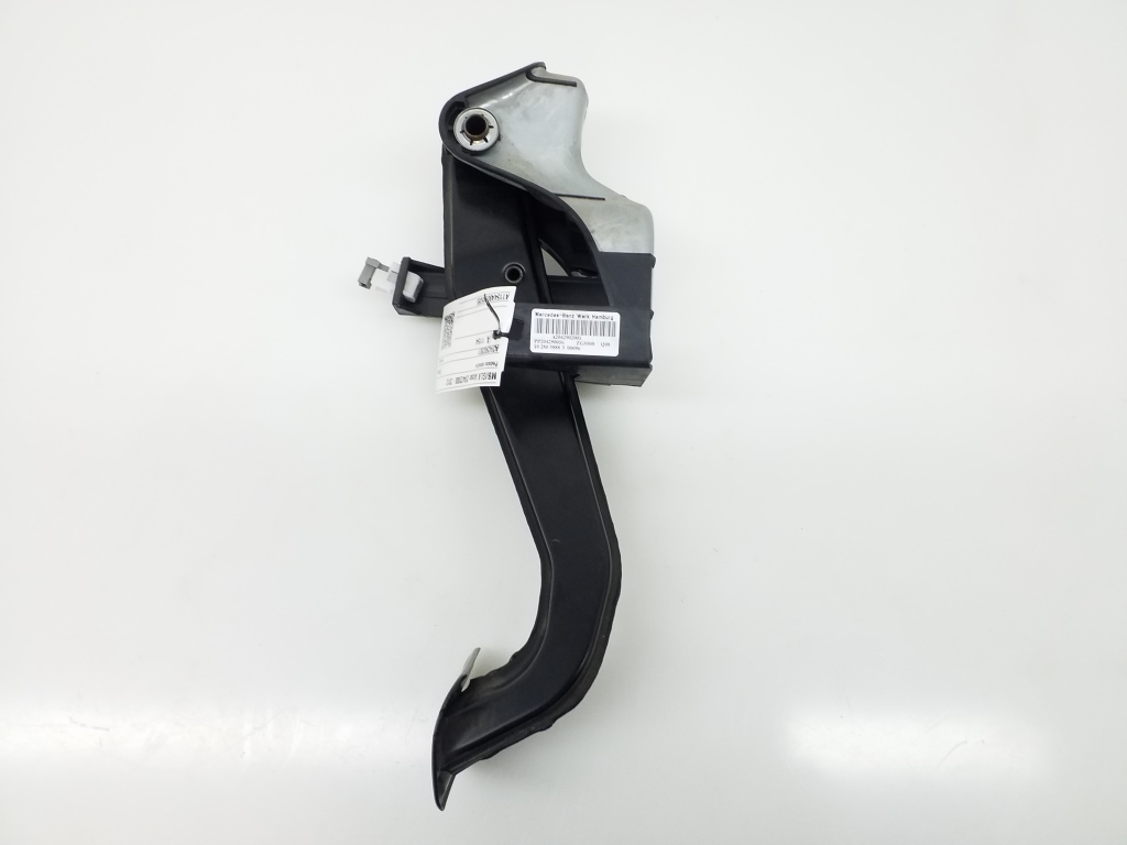 MERCEDES-BENZ GLK-Class X204 (2008-2015) Bremsepedal A2042902001 20301903