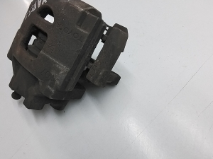 TOYOTA Yaris (2011–2020) Eesmine pidurisadul 477300D200 - 3