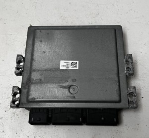 RENAULT Scenic (2009–2015) Mootori juhtplokk 237102426R - 3