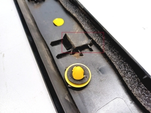 Kia Soul (2019–2026) Windshield pillar outer molding 86261K0000 - 5