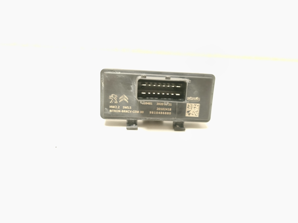 Opel Corsa F (2019–2026) Front seat control unit 9810486880 Opel Corsa F (2019–2026) Front seat control unit 9810486880