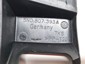 Volkswagen Tiguan (2007–2016) Rear bumper bracket 5N0807393A - 3