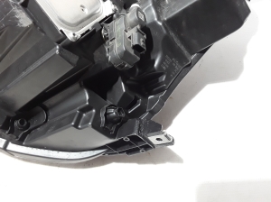 RENAULT Captur (2019–2026) Esituli 260104095R - 5