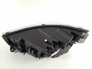 VOLVO XC40 (2017–2026) Scheinwerfer vorne - 4