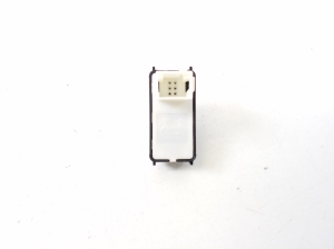 Opel Corsa F (2019–2026) Rear side door window switch 98044803ZD - 2