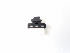 Opel Corsa F (2019–2026) Front door glass switch 98044803ZD - 3