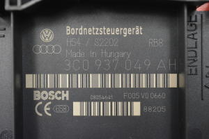 Volkswagen Passat B6 (2005–2010) Mugavusmoodul 3C0937049AH - 4