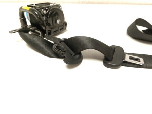 TOYOTA Yaris (2011–2020) Front seat belt 732200D570 - 6