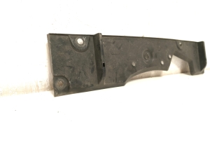 TOYOTA Yaris (2011–2020) Rear underbody shield 583980D020 - 3
