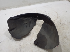 VOLVO V40 (2012–2019) Front wheel arch liner 31265974 - 4