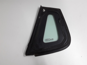 Peugeot 2008 (2013–2026) Seitenscheibe hinten (Karosserie) 9678192380 - 2