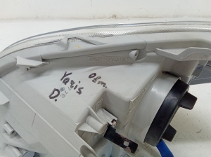 TOYOTA Yaris (2005–2011) Esituli 89900737 - 2