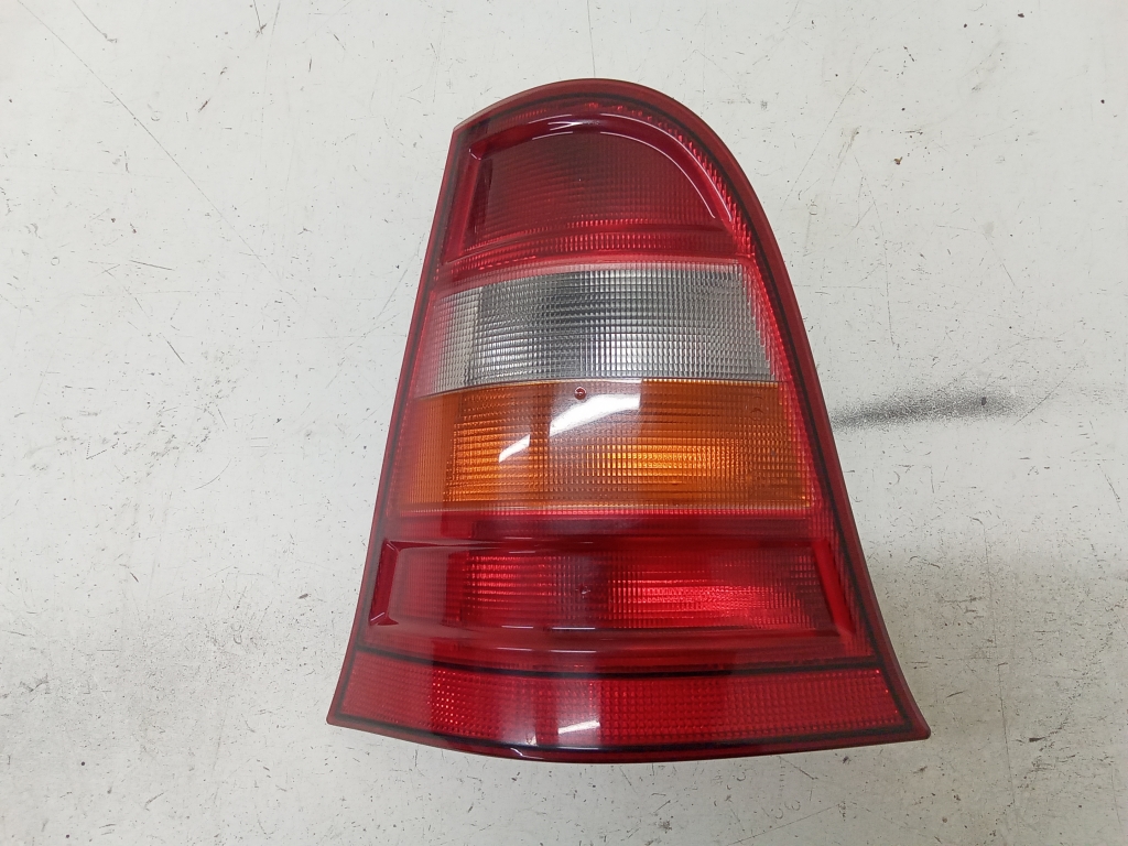 Mercedes Benz A-Class 168 (1997–2004) Eckleuchte hinten A1688200164 Mercedes Benz A-Class 168 (1997–2004) Eckleuchte hinten A1688200164